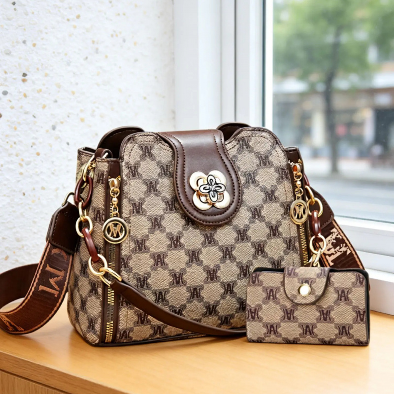 vintage letter printed shoulde - Crossbody Bag Women ulasan dan harga