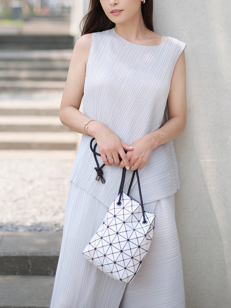 Women's Light Gray Pleated Sle - Asymmetric Top Women ulasan dan harga