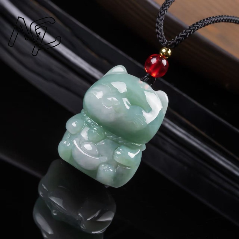 Natural Emerald Jade Lucky Cat - Women Fashion Designer ulasan dan harga