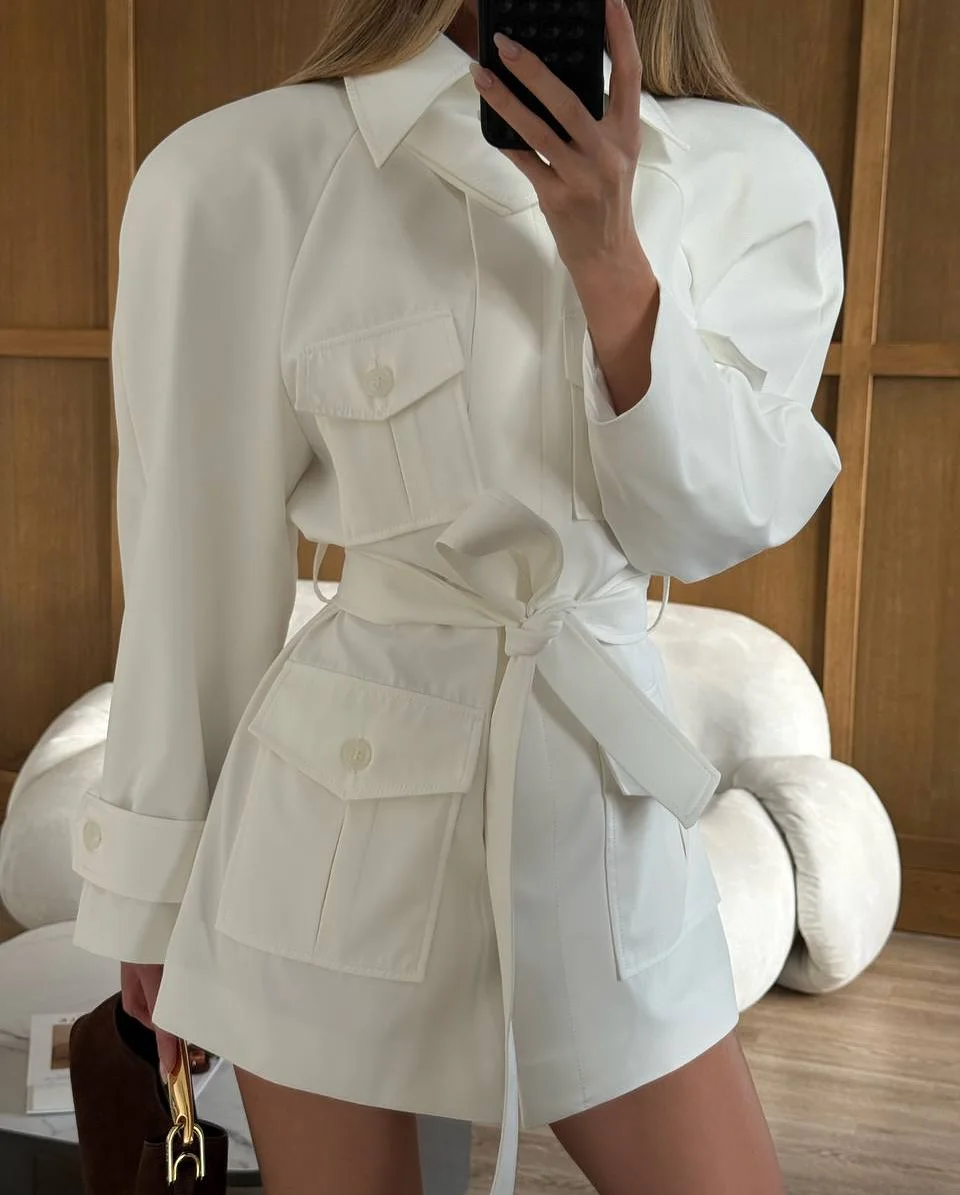 Lady White Cargo Shirt Jacket  - Women'S Fashion Utility Jacket ulasan dan harga